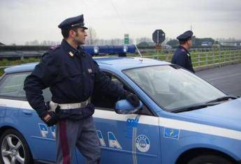 Italy busts gang 'smuggling looted archaeological treasures' Italy busts gang 'smuggling looted archaeological treasures'